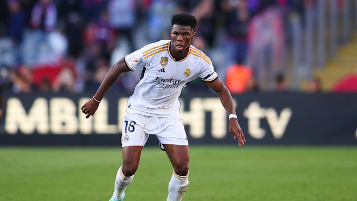 Meia deve ficar de fora por dois meses