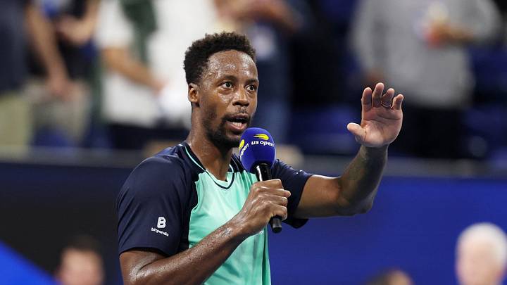 Tennis - U.S. Open - Flushing Meadows, New York, United States - September 3, 2026 France's Gael Monfils speaks to the crowd following his retirement at the end of the season after losing his second round match against Learner Tien of the U.S. IMAGN IMAGES via Reuters/Amber Searls Tennis - U.S. Open - Flushing Meadows, New York, United States - September 3, 2026 France's Gael Monfils speaks to the crowd following his retirement at the end of the season after losing his second round match against Learner Tien of the U.S. IMAGN IMAGES via Reuters/Amber Searls