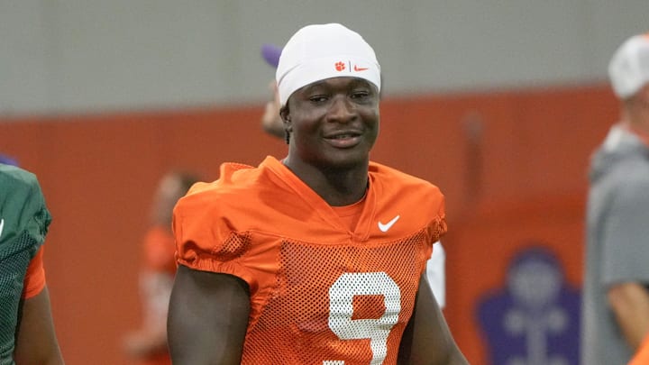 Clemson running back Gideon Davidson (9) during Clemson football 2025 practice at the Allen N. Reeves Football Complex in Clemson, S.C. Friday, August 1, 2025.