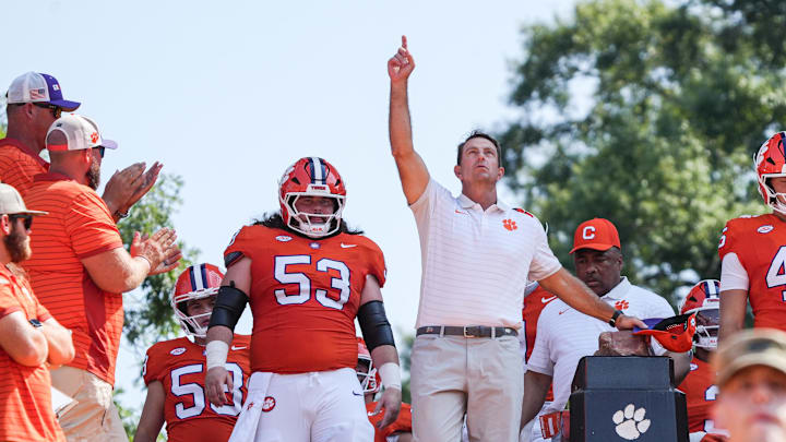 Clemson head coach Dabo Swinney will look to pull his team out of the poor start following an extra week of preparation. Clemson head coach Dabo Swinney will look to pull his team out of the poor start following an extra week of preparation.