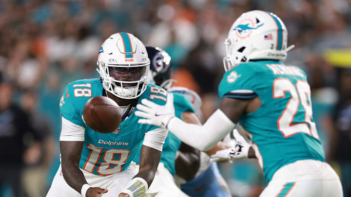 Tennessee Titans v Miami Dolphins