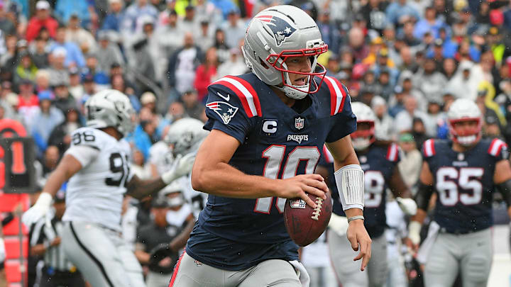 Sep 7, 2025; Foxborough, Massachusetts, USA; New England Patriots quarterback Drake Maye (10) drops back to pass against the Las Vegas Raiders at Gillette Stadium. Mandatory Credit: Bob DeChiara-Imagn Images