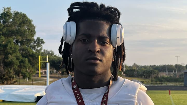 Seminole linebacker Ethan Pritchard Seminole linebacker Ethan Pritchard