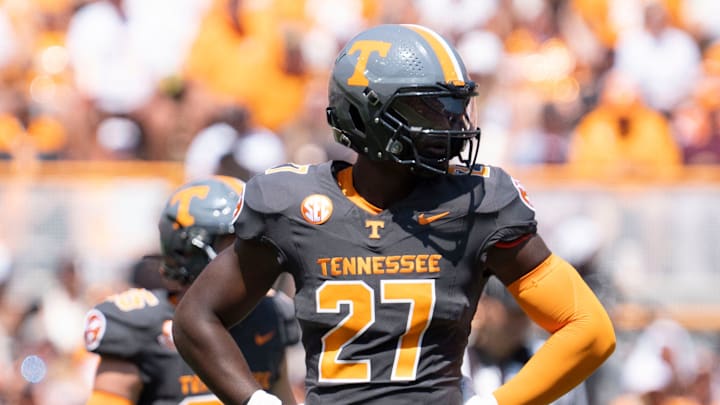 Tennessee defensive lineman James Pearce Jr. (27) during a game between Tennessee and Chattanooga, Saturday, Aug. 31, 2024.