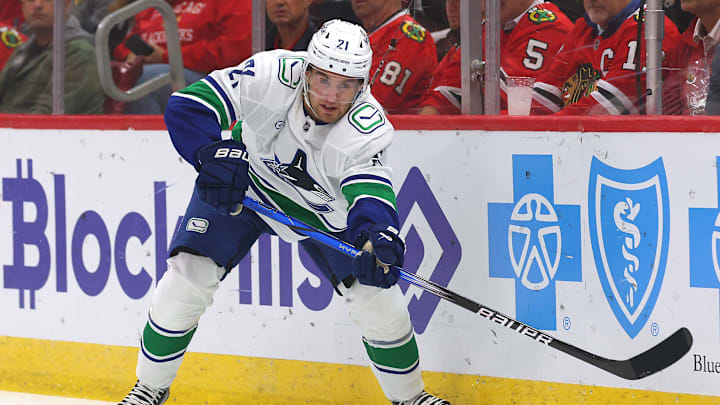 Vancouver Canucks v Chicago Blackhawks