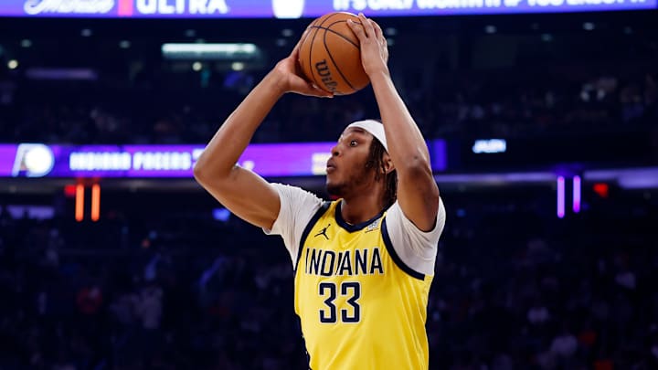 Indiana Pacers v New York Knicks - Game Five
