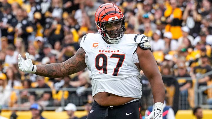 Cincinnati Bengals defensive tackle Dexter Lawrence II (97) talks to an official after a play in the fourth quarter of the NFL Week 3 game between the Pittsburgh Steelers and the Cincinnati Bengals at Acrisure Stadium in Pittsburgh on Sunday, Sept. 27, 2026. The Bengals fell to 2-1 on the season with a 30-27 loss on the road.