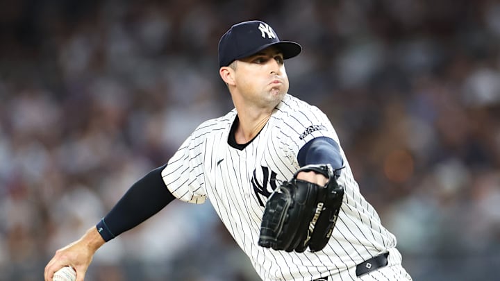 Cincinnati Reds v New York Yankees