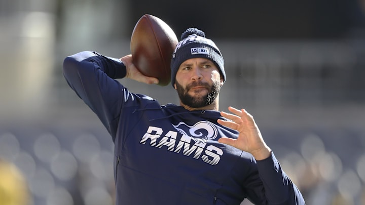 Nov 10, 2019; Pittsburgh, PA, USA; Los Angeles Rams quarterback Blake Bortles (5) warms up before playing the Pittsburgh Steelers at Heinz Field. Mandatory Credit: Charles LeClaire-Imagn Images Nov 10, 2019; Pittsburgh, PA, USA; Los Angeles Rams quarterback Blake Bortles (5) warms up before playing the Pittsburgh Steelers at Heinz Field. Mandatory Credit: Charles LeClaire-Imagn Images