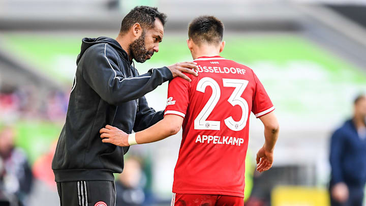 Daniel Thioune kann seine Fortunen nach Fehlzeit wieder anleiten.