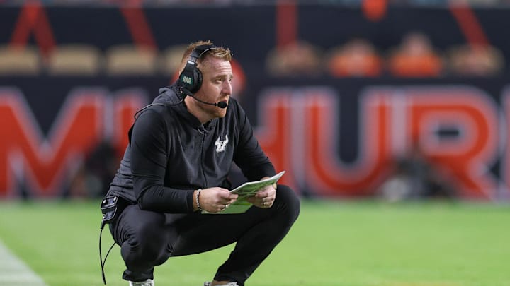 Sep 13, 2025; Miami Gardens, Florida, USA; South Florida Bulls head coach Alex Golesh looks on against the Miami Hurricanes in the fourth quarter at Hard Rock Stadium. Mandatory Credit: Nathan Ray Seebeck-Imagn Images Sep 13, 2025; Miami Gardens, Florida, USA; South Florida Bulls head coach Alex Golesh looks on against the Miami Hurricanes in the fourth quarter at Hard Rock Stadium. Mandatory Credit: Nathan Ray Seebeck-Imagn Images