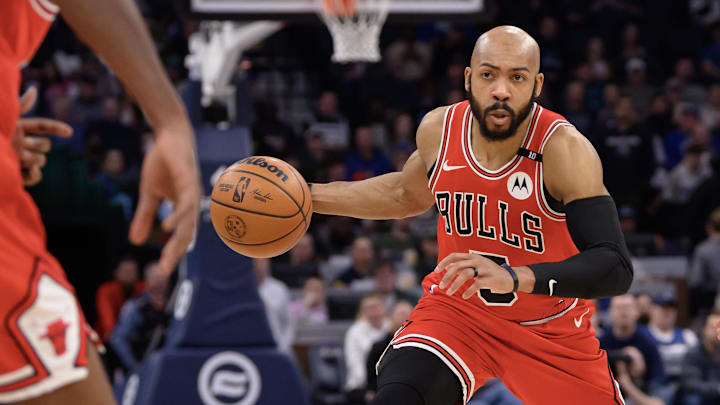 Feb 5, 2025; Minneapolis, Minnesota, USA; Chicago Bulls guard Jevon Carter (5) controls the ball against the Minnesota Timberwolves during the second quarter at Target Center. Mandatory Credit: Nick Wosika-Imagn Images Feb 5, 2025; Minneapolis, Minnesota, USA; Chicago Bulls guard Jevon Carter (5) controls the ball against the Minnesota Timberwolves during the second quarter at Target Center. Mandatory Credit: Nick Wosika-Imagn Images