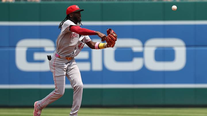 Aug 9, 2026; Washington, District of Columbia, USA; Cincinnati Reds shortstop Elly de la Cruz (44) makes a throw to first base on a ground ball by Washington Nationals right fielder Dylan Crews (not pictured) during the third inning at Nationals Park. Mandatory Credit: Geoff Burke-Imagn Images Aug 9, 2026; Washington, District of Columbia, USA; Cincinnati Reds shortstop Elly de la Cruz (44) makes a throw to first base on a ground ball by Washington Nationals right fielder Dylan Crews (not pictured) during the third inning at Nationals Park. Mandatory Credit: Geoff Burke-Imagn Images