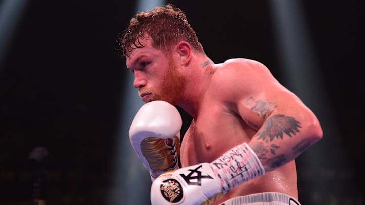 "Canelo" buscará dominar su quinta categoría de peso en mayo