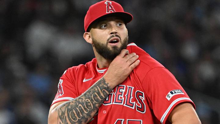Alek Manoah returns to the dugout after pitching against the Toronto Blue Jays in the eighth inning at Rogers Centre. Alek Manoah returns to the dugout after pitching against the Toronto Blue Jays in the eighth inning at Rogers Centre.