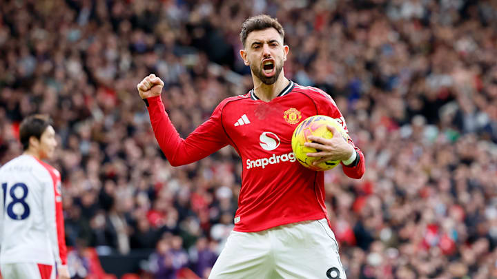 Manchester United v Crystal Palace - Premier League