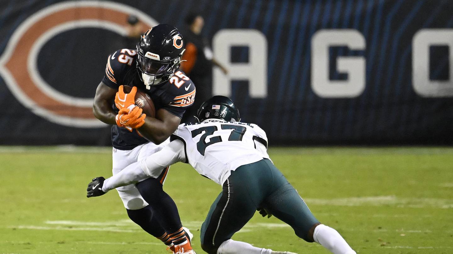 What Vic Fangio Is Trying To Do In Order To Fix Eagles Turnover Problem