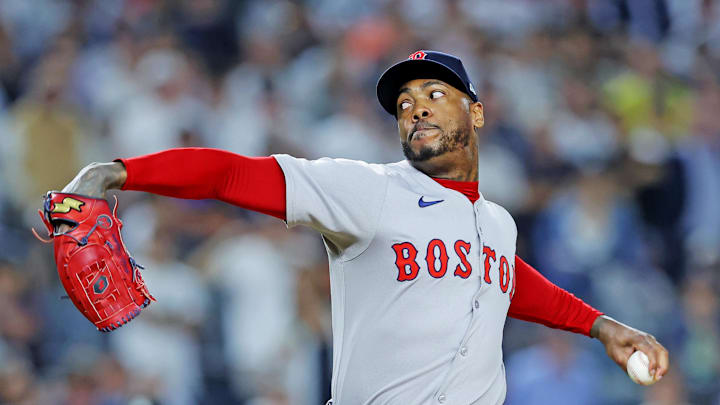 Aroldis Chapman made Red Sox fans sweat during a tough save against the Yankees.