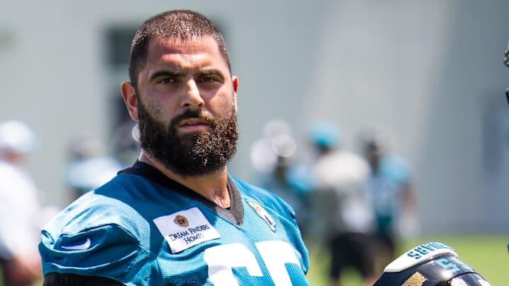 Jacksonville Jaguars guard Patrick Mekari (65) takes a breather during the fourth organized team activity at the Miller Electric Center in Jacksonville, Fla. Tuesday, May 27, 2025. [Doug Engle/Florida Times-Union]
