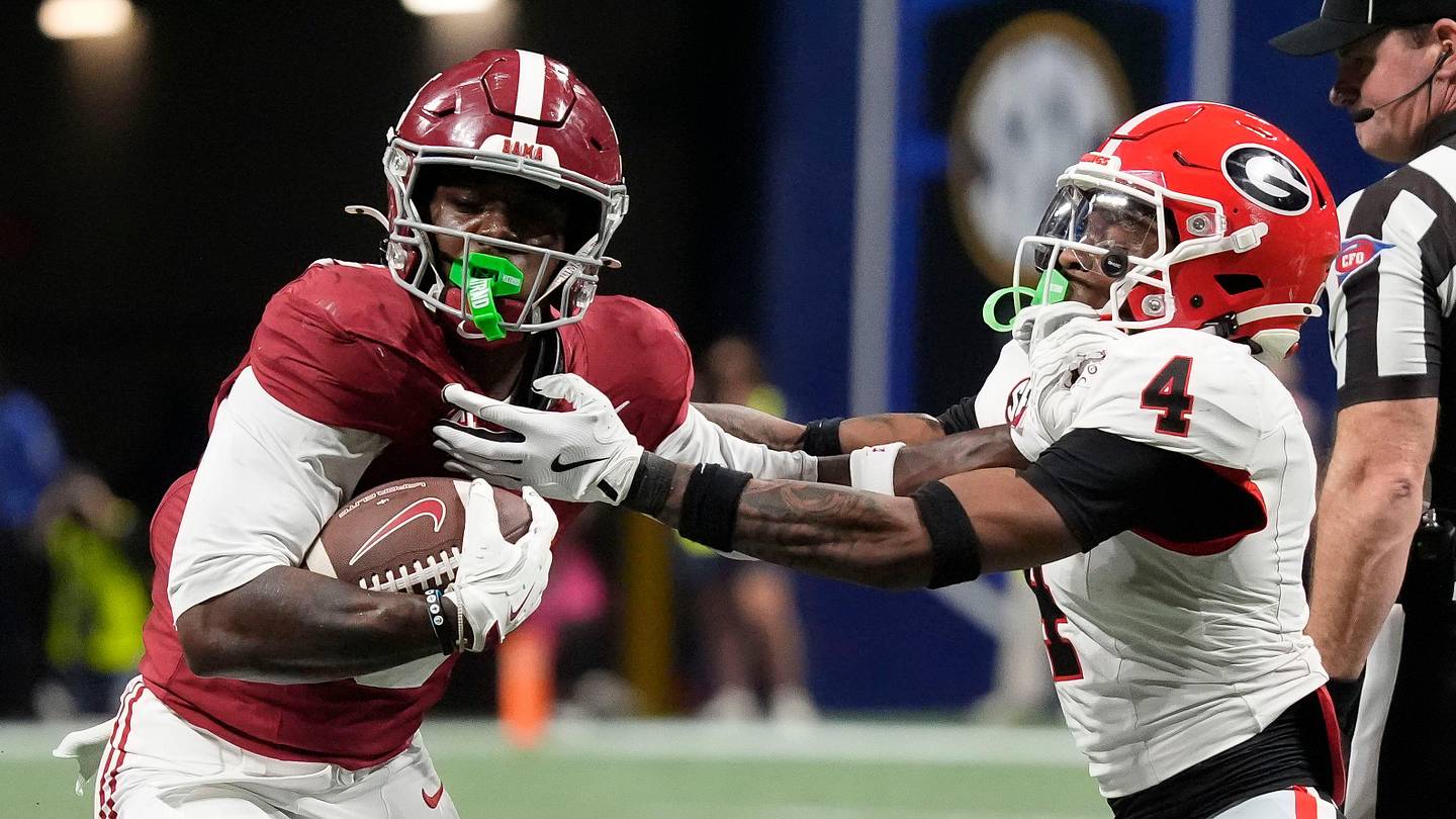 Germie Bernard vs. Roman Wilson: Who Wins Steelers’ Fantasy Football WR3 Battle?