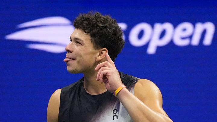 Tennis - U.S. Open - Flushing Meadows, New York, United States - September 11, 2026 Ben Shelton of the U.S. celebrates winning his semi final match against Frances Tiafoe of the U.S. IMAGN IMAGES via Reuters/Robert Deutsch