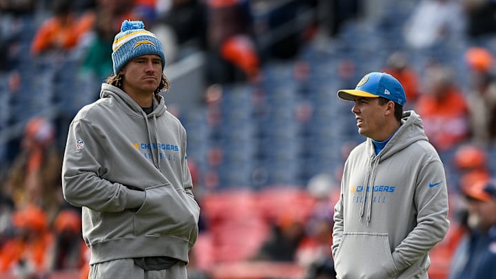 Los Angeles Chargers v Denver Broncos