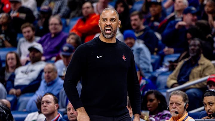 Mar 6, 2025; New Orleans, Louisiana, USA; Houston Rockets head coach Ime Udoka reacts to a play against the New Orleans Pelicans during the second half at Smoothie King Center. Mandatory Credit: Stephen Lew-Imagn Images Mar 6, 2025; New Orleans, Louisiana, USA; Houston Rockets head coach Ime Udoka reacts to a play against the New Orleans Pelicans during the second half at Smoothie King Center. Mandatory Credit: Stephen Lew-Imagn Images