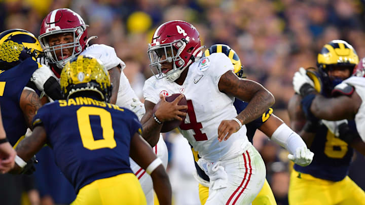 Alabama Crimson Tide quarterback Jalen Milroe