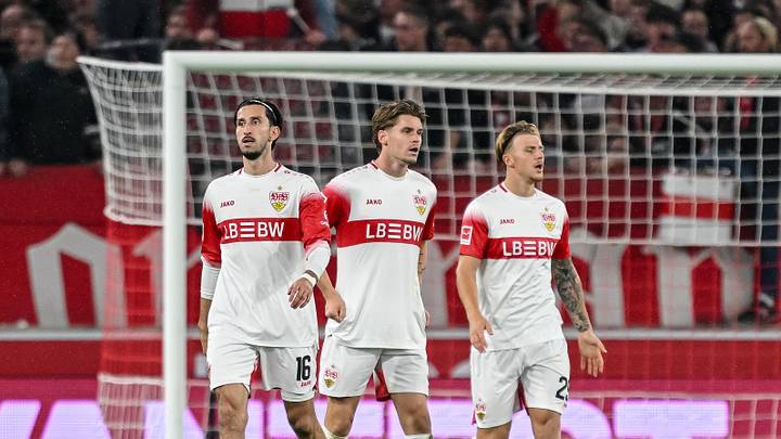 Der VfB Stuttgart steckt in einer Bundesliga-Krise. Der VfB Stuttgart steckt in einer Bundesliga-Krise.
