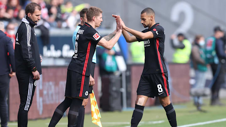 Djibril Sow musste gegen Freiburg verletzt ausgewechselt werden