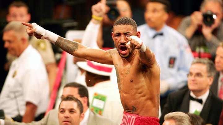 Jose Luis Castillo v Diego Corrales