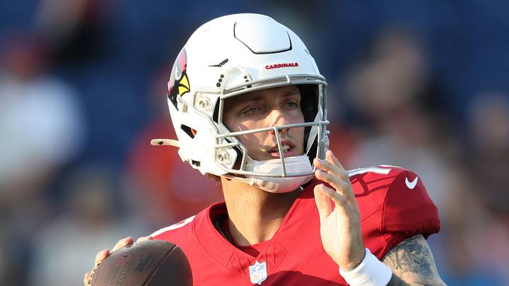 Aug 6, 2026; Canton, Ohio, USA; Arizona Cardinals quarterback Carson Beck (19) warms up before playing the the Carolina Panthers at Tom Benson Hall of Fame Stadium. Mandatory Credit: Charles LeClaire-Imagn Images Aug 6, 2026; Canton, Ohio, USA; Arizona Cardinals quarterback Carson Beck (19) warms up before playing the the Carolina Panthers at Tom Benson Hall of Fame Stadium. Mandatory Credit: Charles LeClaire-Imagn Images