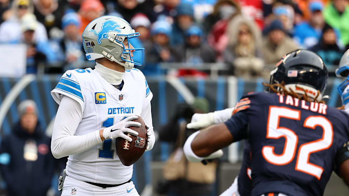 Jared Goff executes Ben Johnson's "Stumble Bum" Jared Goff executes Ben Johnson's "Stumble Bum"