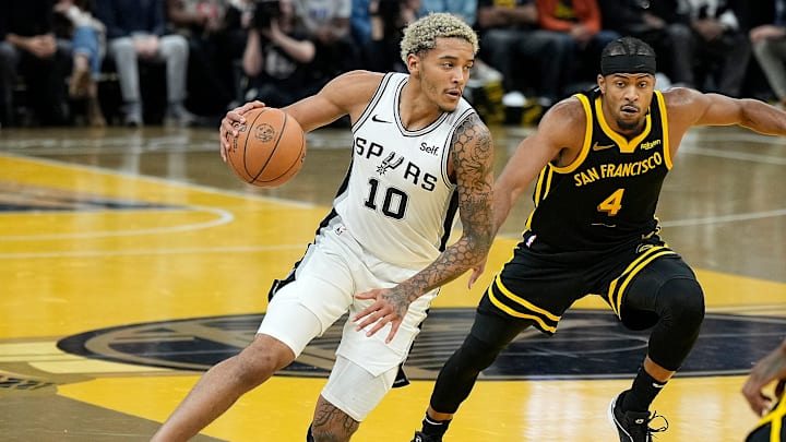 San Antonio Spurs v Golden State Warriors