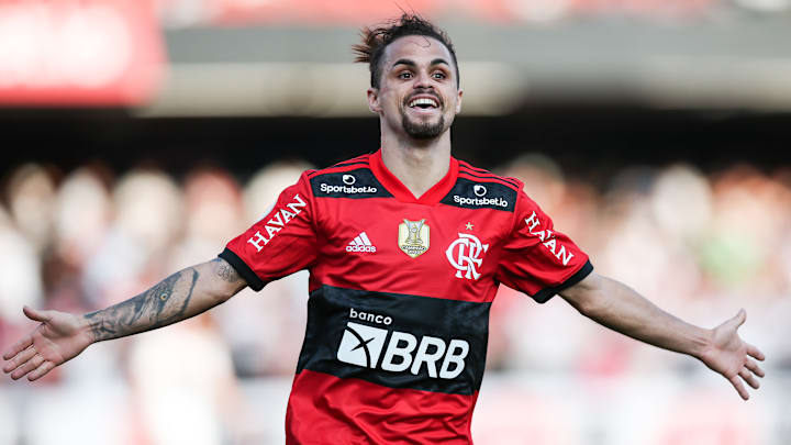 Michael não pode sair do Flamengo agora. Atacante vive o melhor momento da carreira, e Renato Gaúcho precisa aproveitá-lo. Michael não pode sair do Flamengo agora. Atacante vive o melhor momento da carreira, e Renato Gaúcho precisa aproveitá-lo.