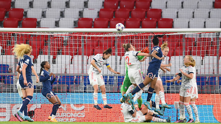 Hier trifft PSG-Goalgetterin Katoto zum 0:2 Hier trifft PSG-Goalgetterin Katoto zum 0:2