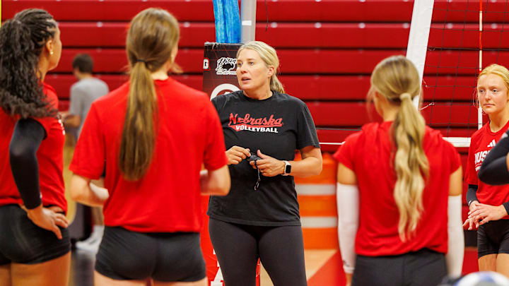 Nebraska volleyball coach Dani Busboom Kelly talks to her team on the first day of fall practices.