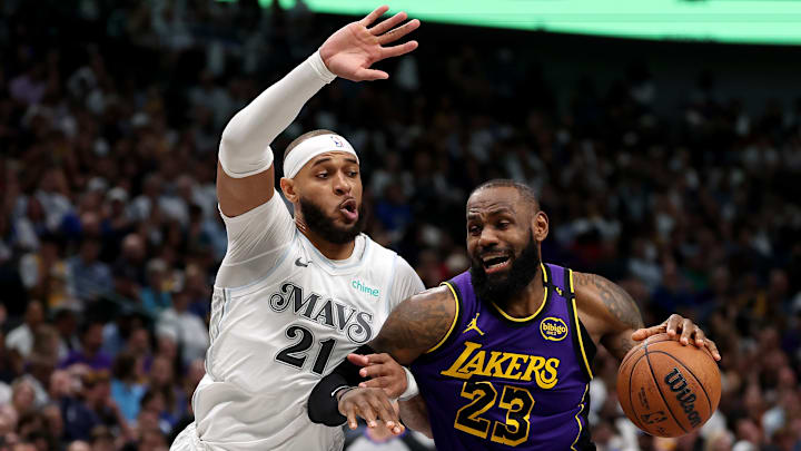 Los Angeles Lakers v Dallas Mavericks