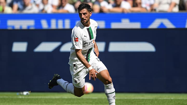 Gladbach-Kapitän Lars Stindl will seinen auslaufenden Vertrag verlängern