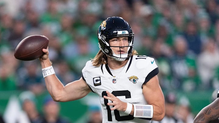 Nov 3, 2024; Philadelphia, Pennsylvania, USA; Jacksonville Jaguars quarterback Trevor Lawrence (16) passes the ball against the Philadelphia Eagles during the second quarter at Lincoln Financial Field. Mandatory Credit: Bill Streicher-Imagn Images Nov 3, 2024; Philadelphia, Pennsylvania, USA; Jacksonville Jaguars quarterback Trevor Lawrence (16) passes the ball against the Philadelphia Eagles during the second quarter at Lincoln Financial Field. Mandatory Credit: Bill Streicher-Imagn Images