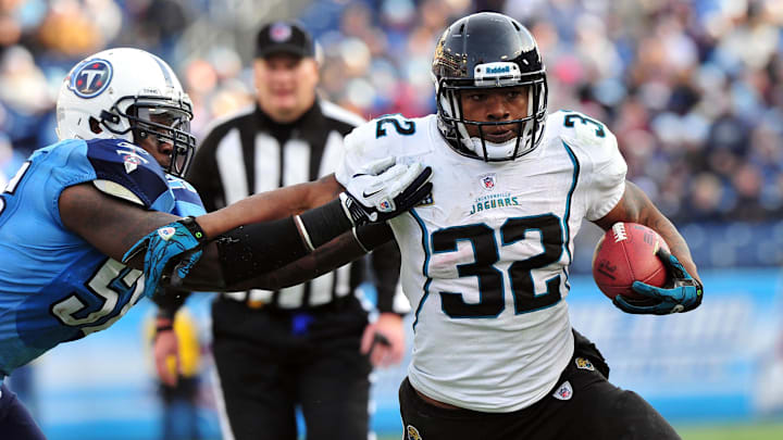 Dec 24, 2011; Nashville, TN, USA; Jacksonville Jaguars running back Maurice Jones-Drew (32) runs