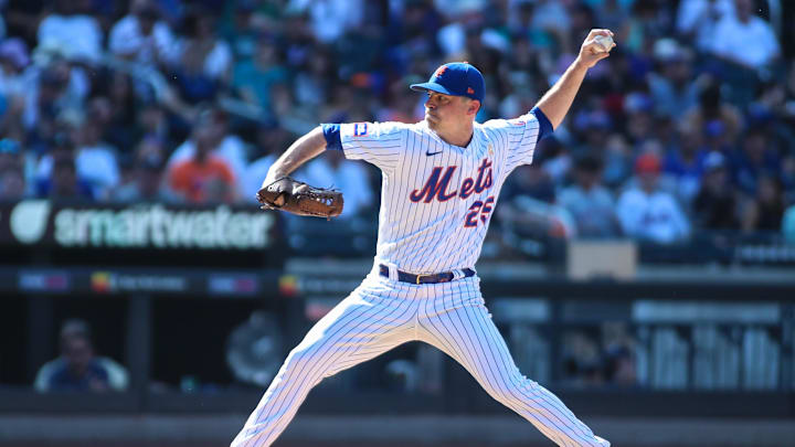 Sep 3, 2023; New York City, New York, USA;  New York Mets relief pitcher Brooks Raley (25) at Citi