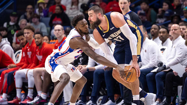 Nov 29, 2023; New Orleans, Louisiana, USA; Philadelphia 76ers forward Paul Reed (44) attempts to