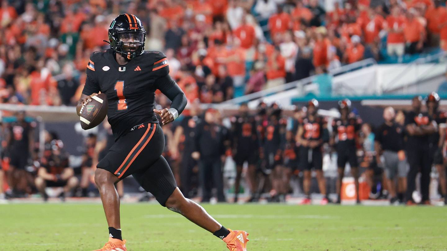 Seahawks Target QB Ewers, Guard Booker in Draft