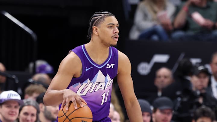 Mar 2, 2025; Salt Lake City, Utah, USA; Utah Jazz guard Jaden Springer (44) looks for a play against the New Orleans Pelicans during the second half at Delta Center. Mandatory Credit: Rob Gray-Imagn Images