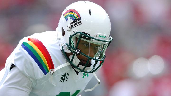 The Hawaii Rainbow Warriors' retro uniforms are ready for a comeback. The Hawaii Rainbow Warriors' retro uniforms are ready for a comeback.