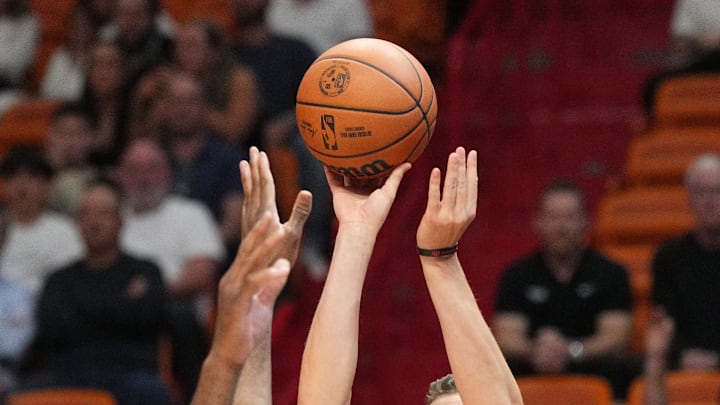 Apr 4, 2024; Miami, Florida, USA;  Miami Heat forward Duncan Robinson (55) takes a shot against the Philadelphia 76ers - Jim Rassol/USA Today Sports