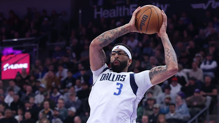 Dallas Mavericks forward Anthony Davis.