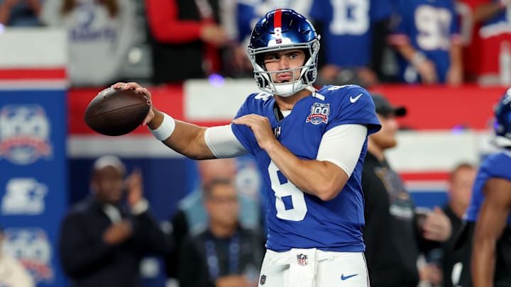 Sep 26, 2024; East Rutherford, New Jersey, USA; New York Giants quarterback Daniel Jones (8) warms up before a game against the Dallas Cowboys at MetLife Stadium. Sep 26, 2024; East Rutherford, New Jersey, USA; New York Giants quarterback Daniel Jones (8) warms up before a game against the Dallas Cowboys at MetLife Stadium.