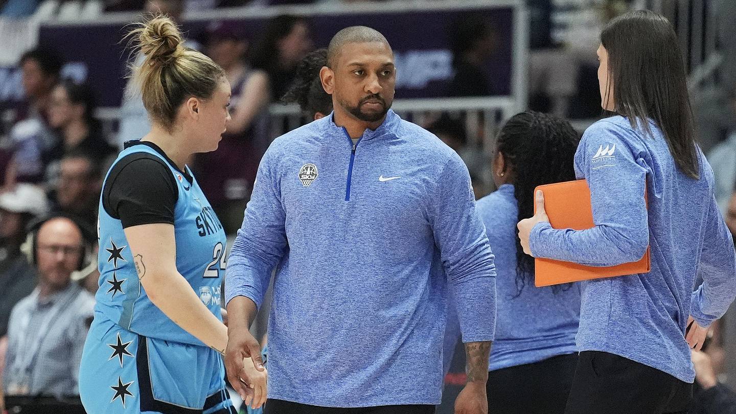 Sky Lose 85-68 to Toronto, Coach Promises Change After ACL